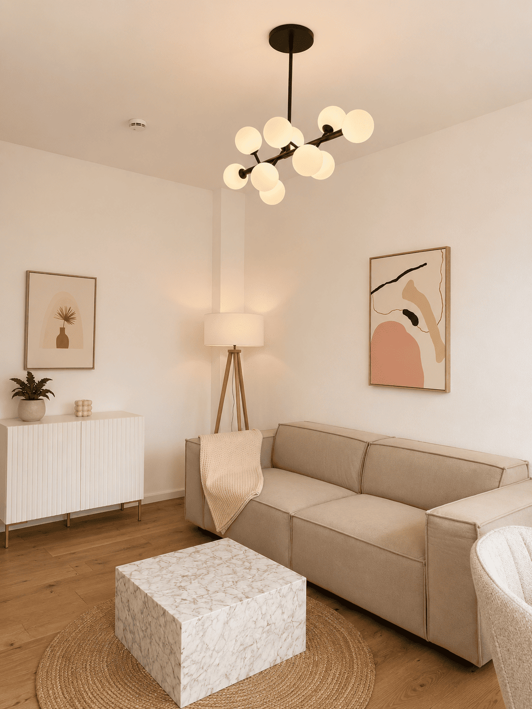 Modern fully furnished apartment with lake views and a generous balcony